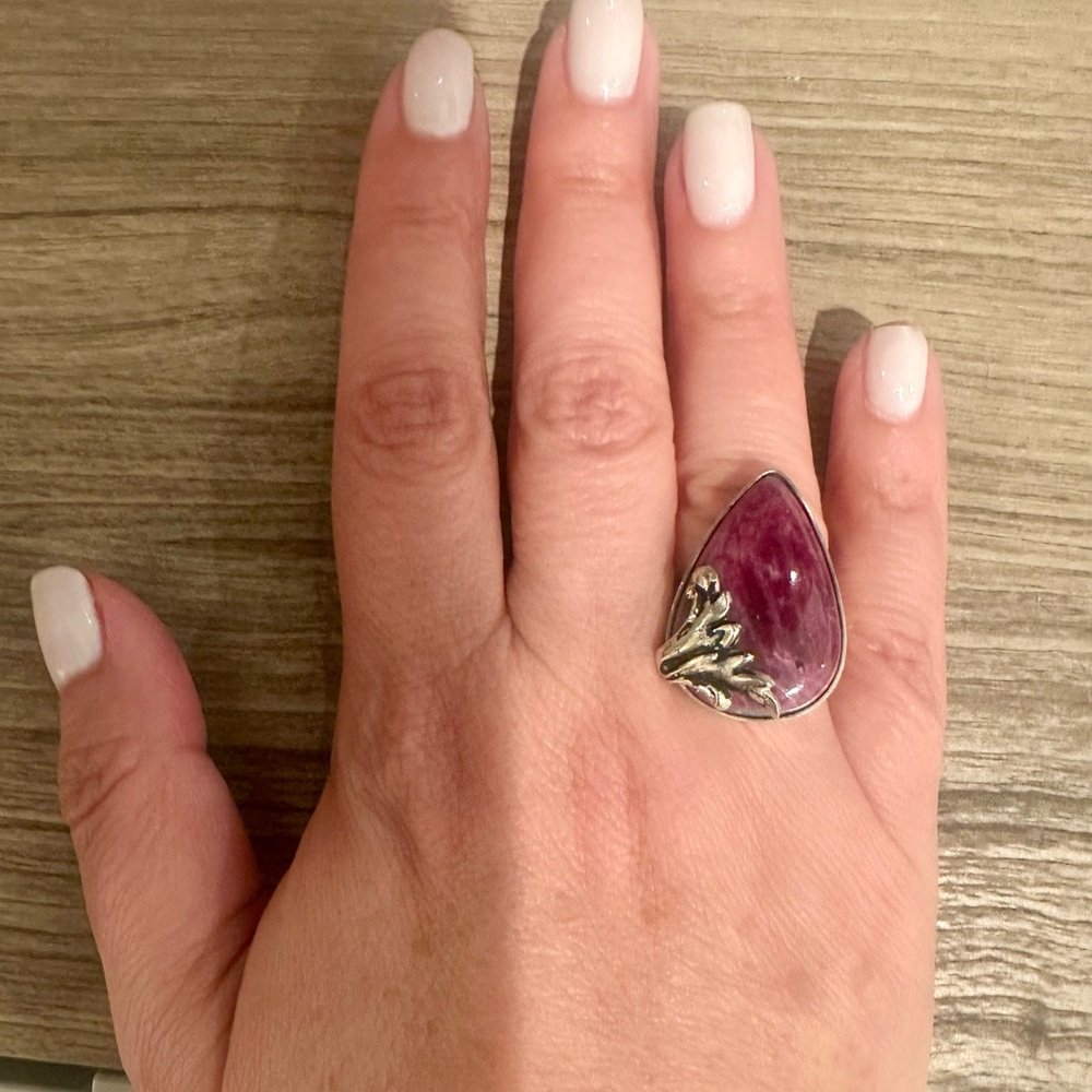 Elegant Silver 950 and Purple Teardrop Ring